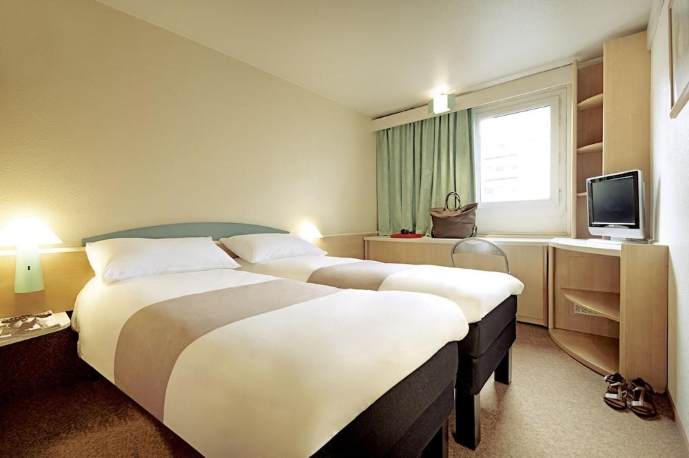 B&B Hotel Blois Nord Vallee Maillard Bagian luar foto