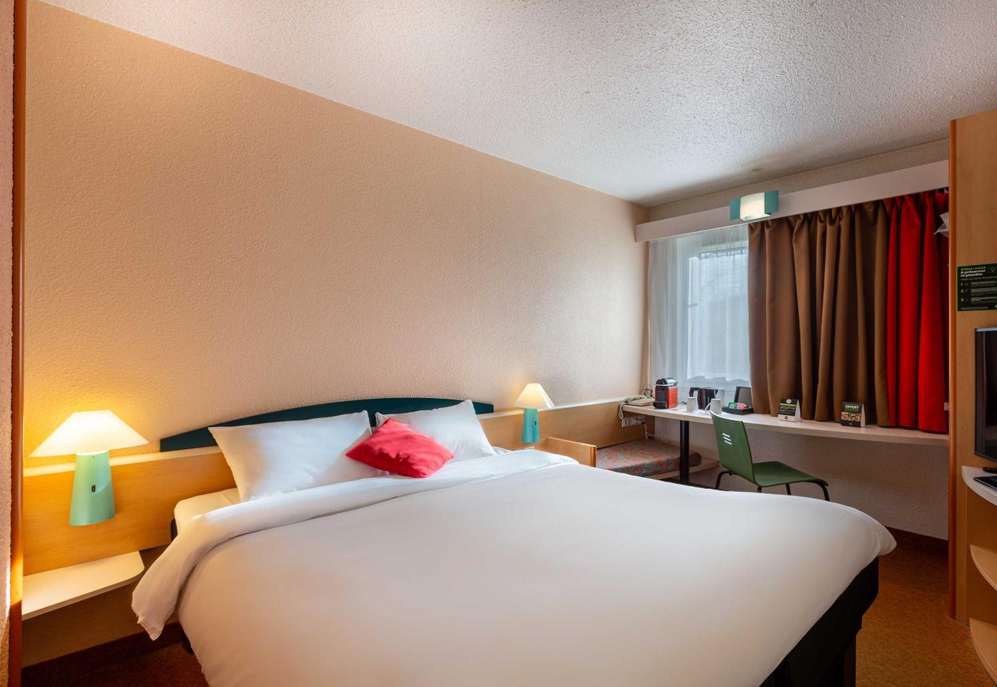 B&B Hotel Blois Nord Vallee Maillard Bagian luar foto