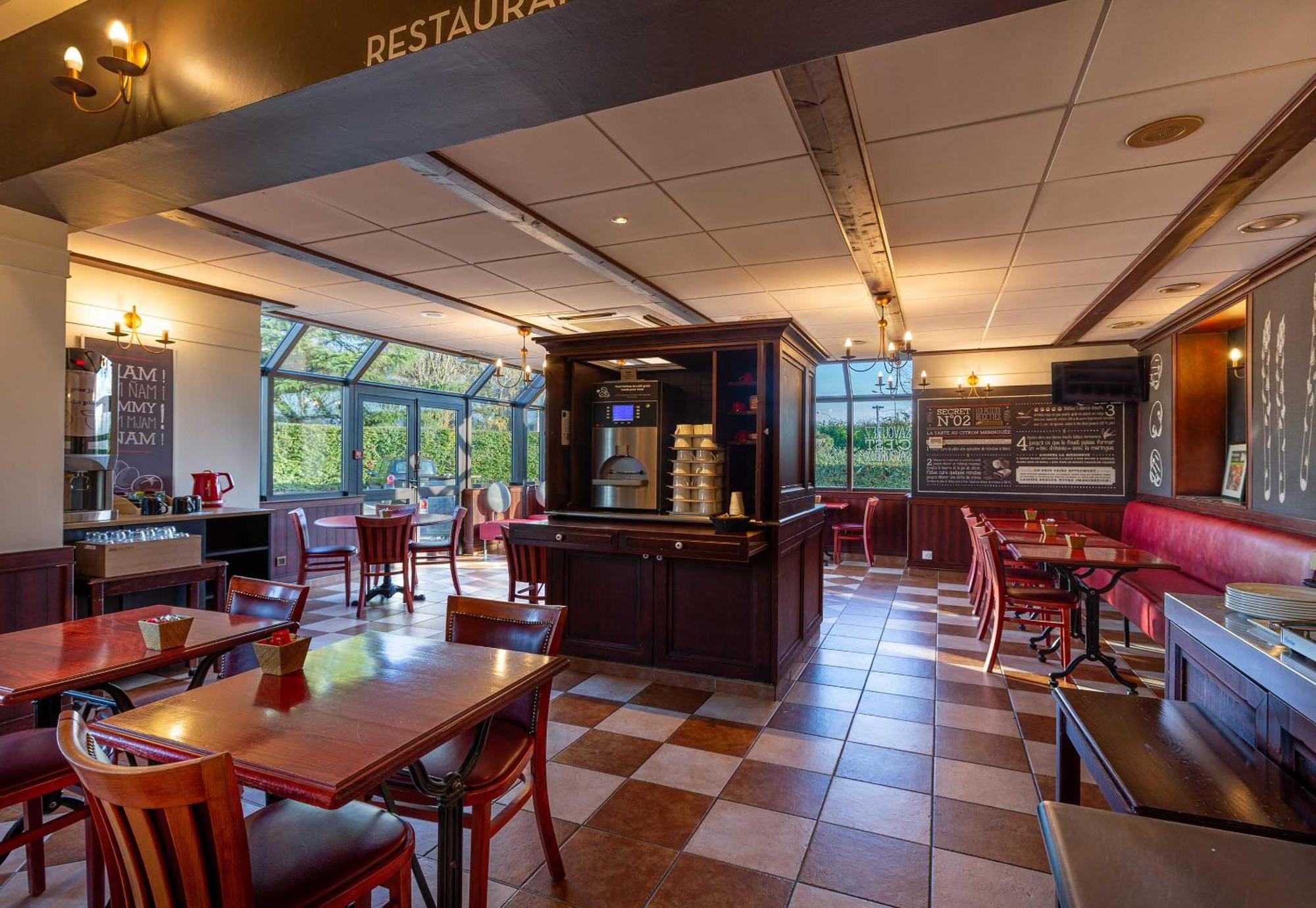 B&B Hotel Blois Nord Vallee Maillard Bagian luar foto