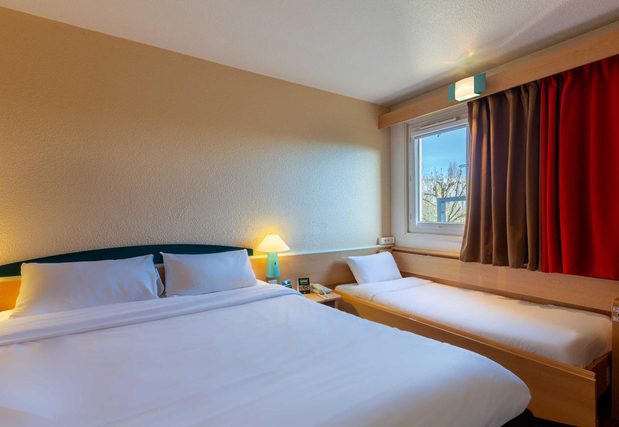 B&B Hotel Blois Nord Vallee Maillard Bagian luar foto
